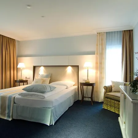 فندق Ochsen 4*