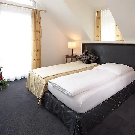 Weinstube Ochsen 4* Stuttgart