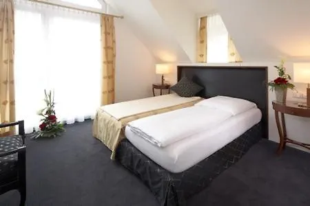 Ochsen Hotell 4*