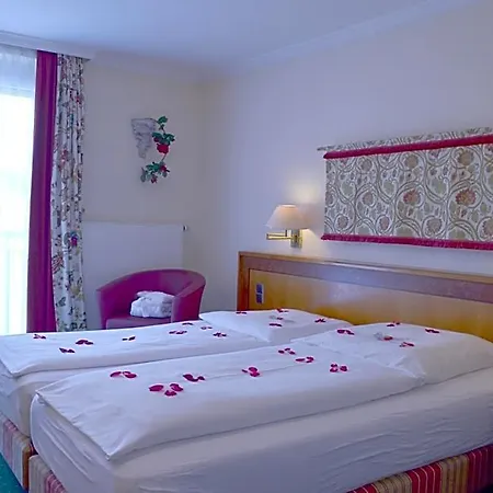 Ochsen 4*