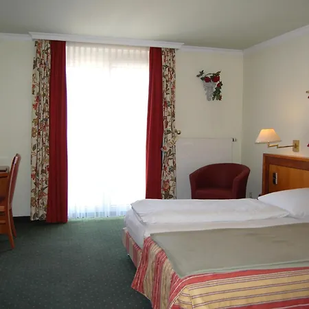 Ochsen 4* شتوتغارت